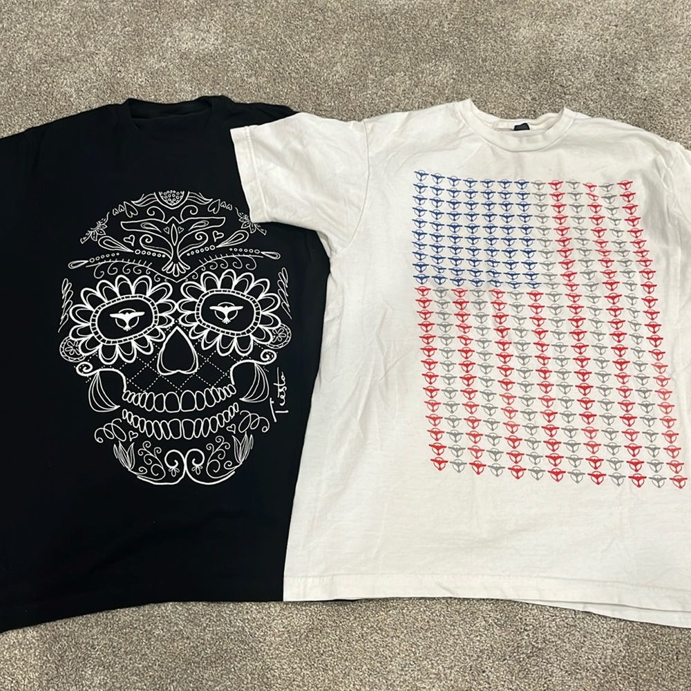 Log of 2 L Tiesto tee shirts
